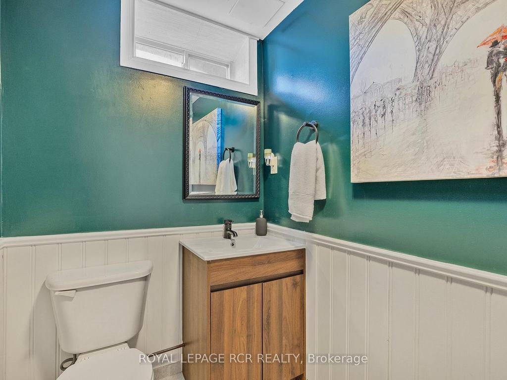 









273


Rogers

Road,
Newmarket,




ON
L3Y 1G5

