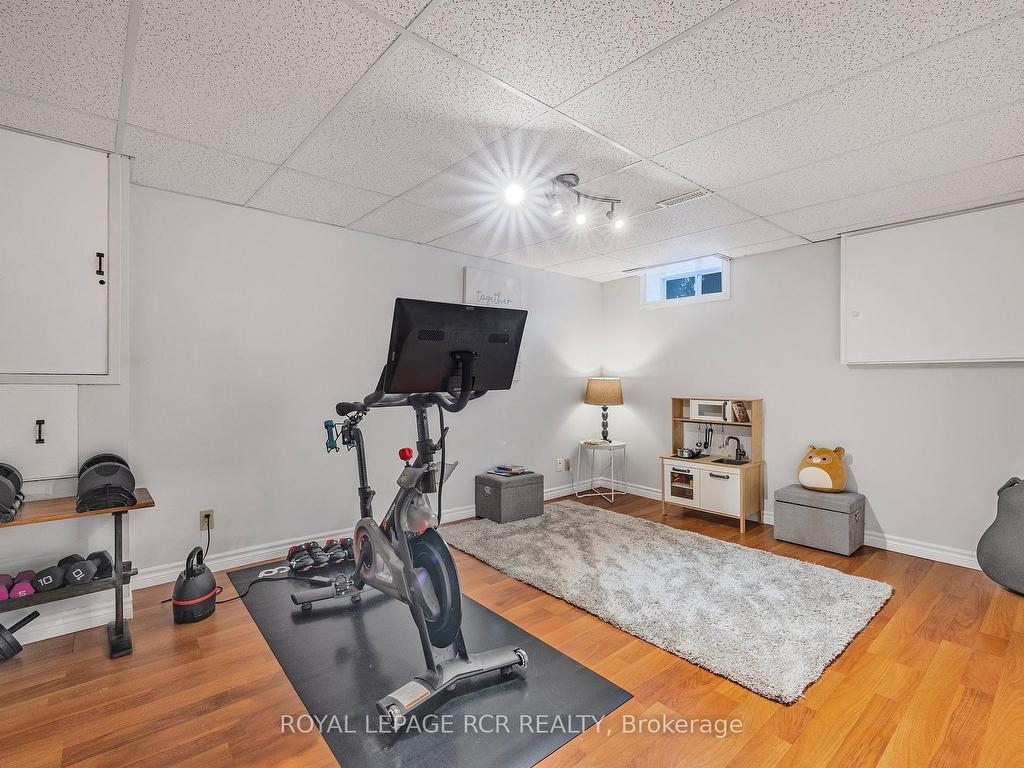 









273


Rogers

Road,
Newmarket,




ON
L3Y 1G5

