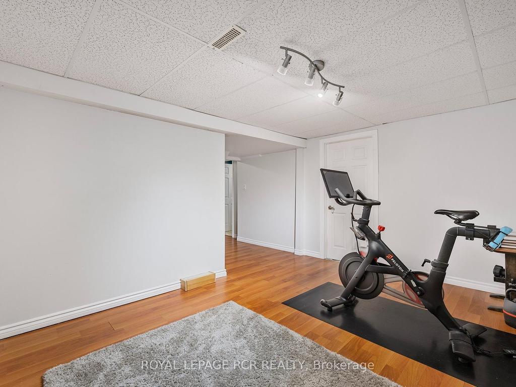 









273


Rogers

Road,
Newmarket,




ON
L3Y 1G5

