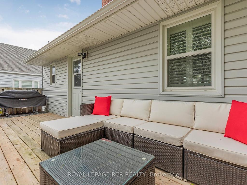 









273


Rogers

Road,
Newmarket,




ON
L3Y 1G5

