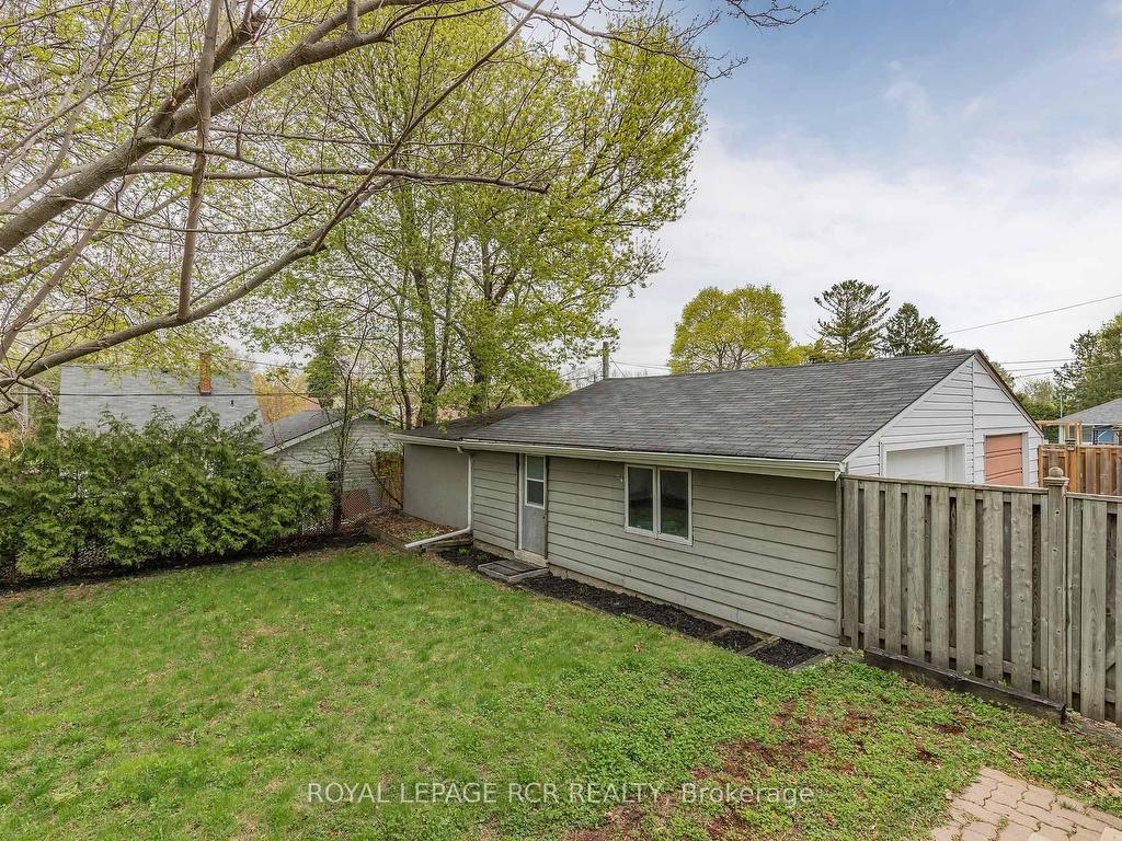 









273


Rogers

Road,
Newmarket,




ON
L3Y 1G5

