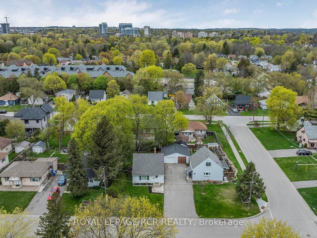 









273


Rogers

Road,
Newmarket,




ON
L3Y 1G5

