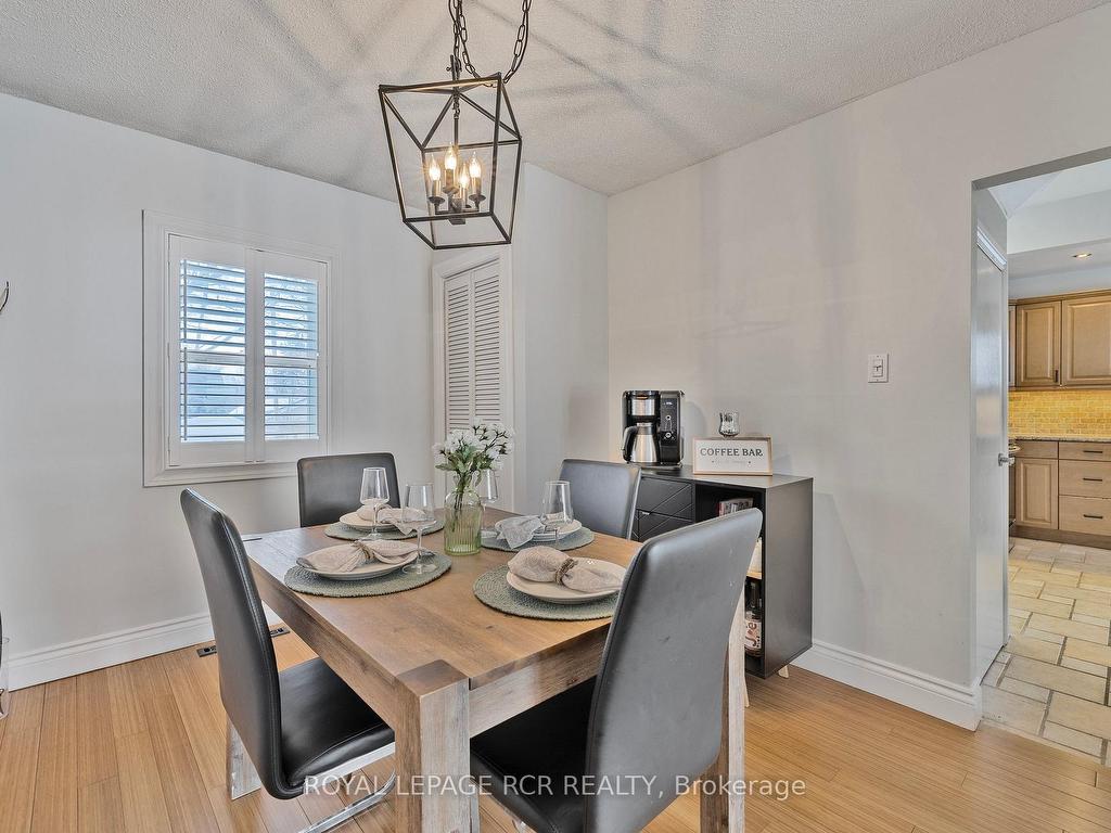 









273


Rogers

Road,
Newmarket,




ON
L3Y 1G5


