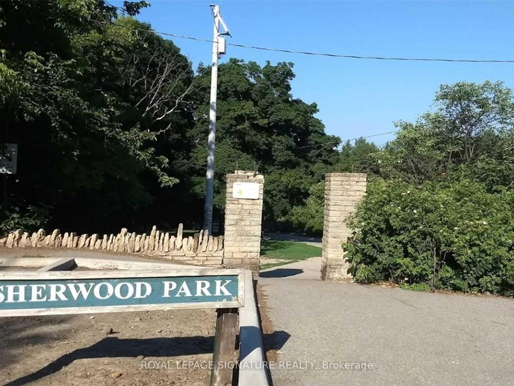 









161


Roehampton

Avenue, 4103,
Toronto,




ON
M4P 1P9

