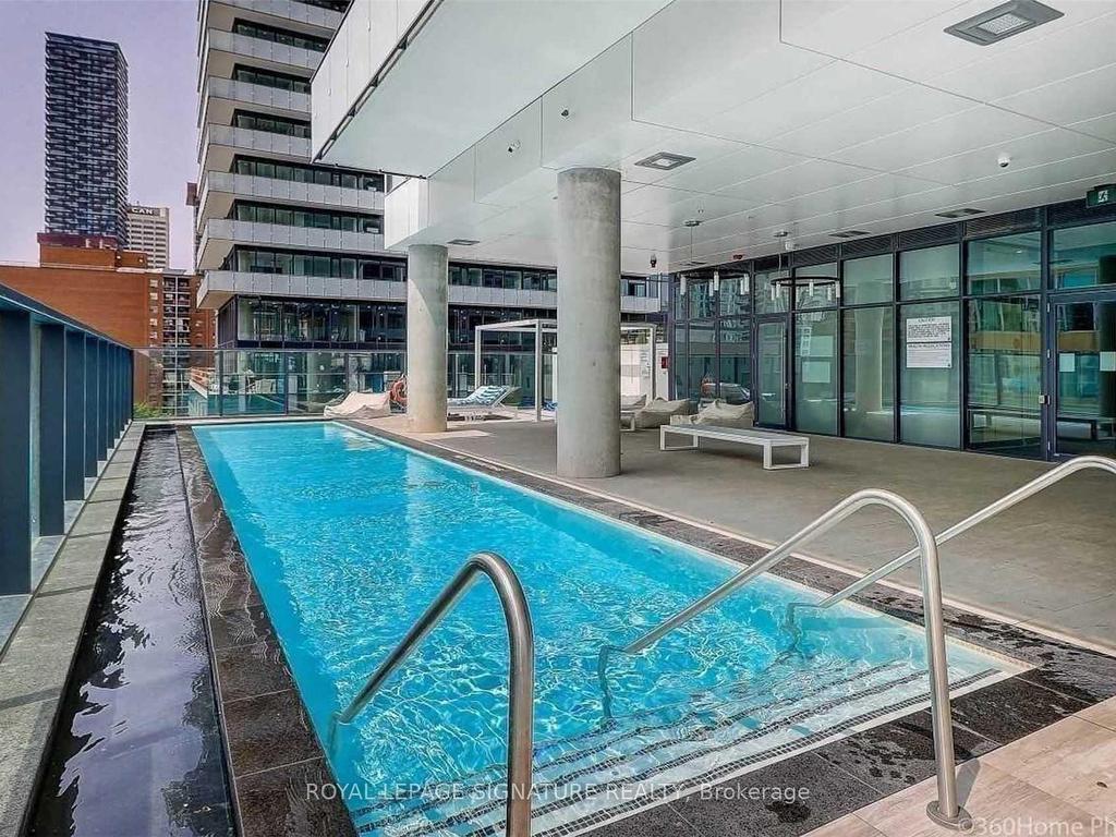 









161


Roehampton

Avenue, 4103,
Toronto,




ON
M4P 1P9

