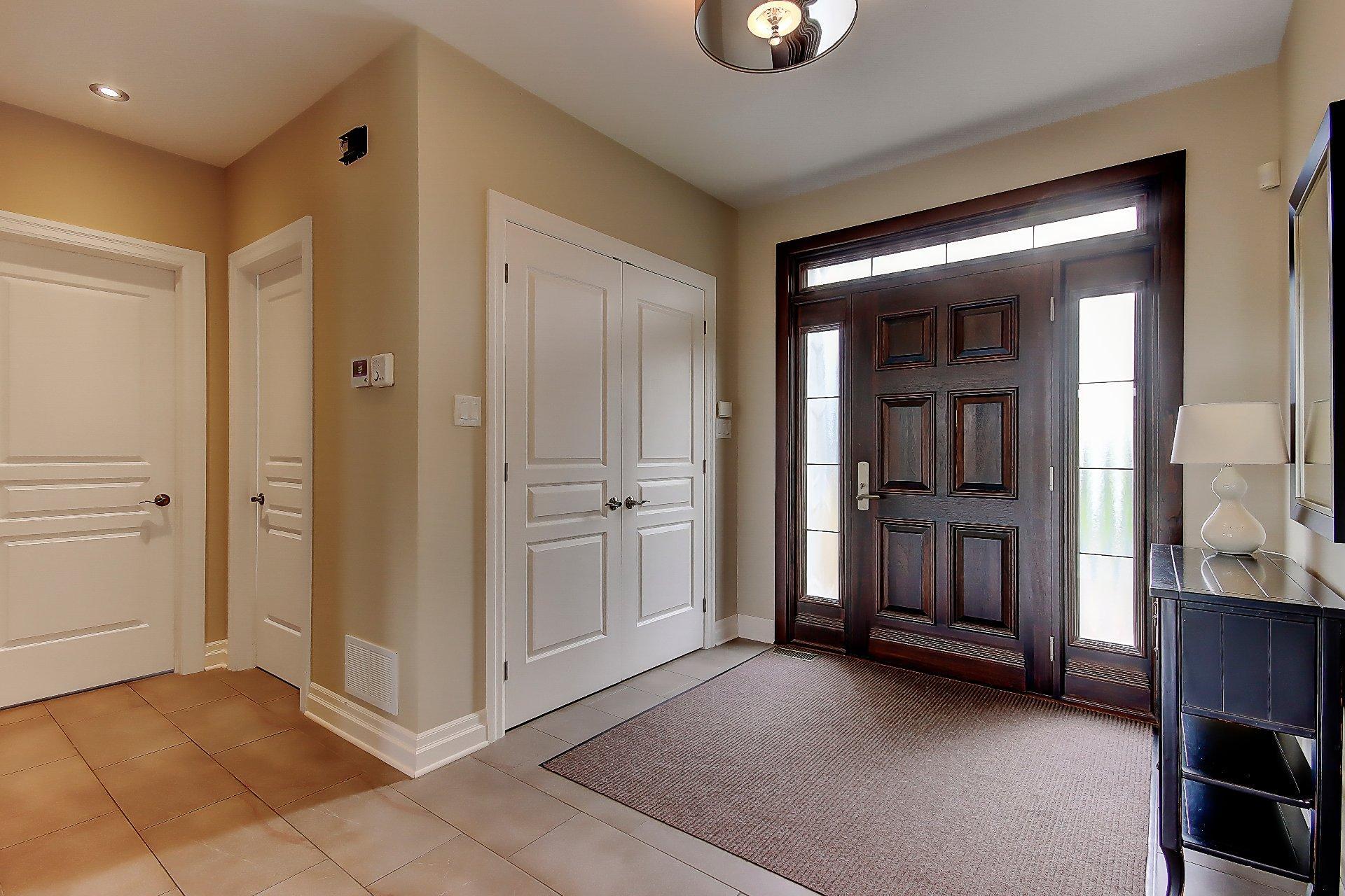 









3080


Rue des Pleurotes

,
Saint-Bruno-de-Montarville,




QC
J3V0C8

