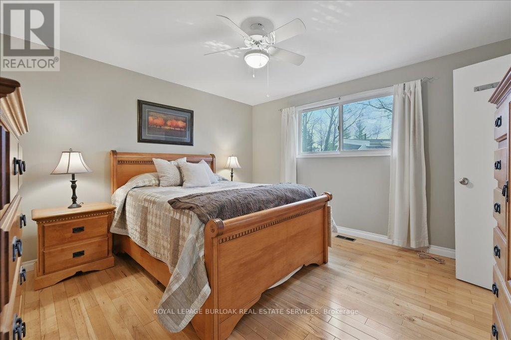 












768 KING ROAD

,
Burlington,




Ontario
L7T3K6


