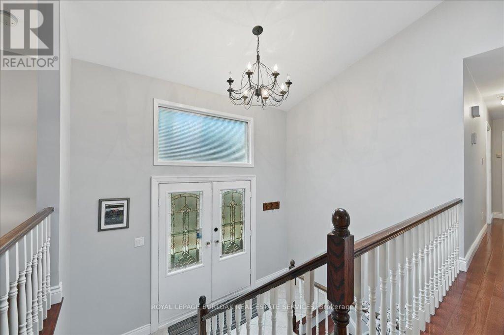












768 KING ROAD

,
Burlington,




Ontario
L7T3K6

