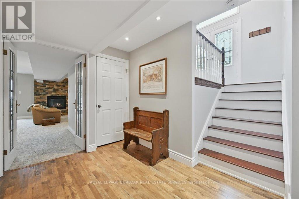












768 KING ROAD

,
Burlington,




Ontario
L7T3K6

