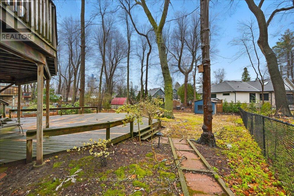 












768 KING ROAD

,
Burlington,




Ontario
L7T3K6

