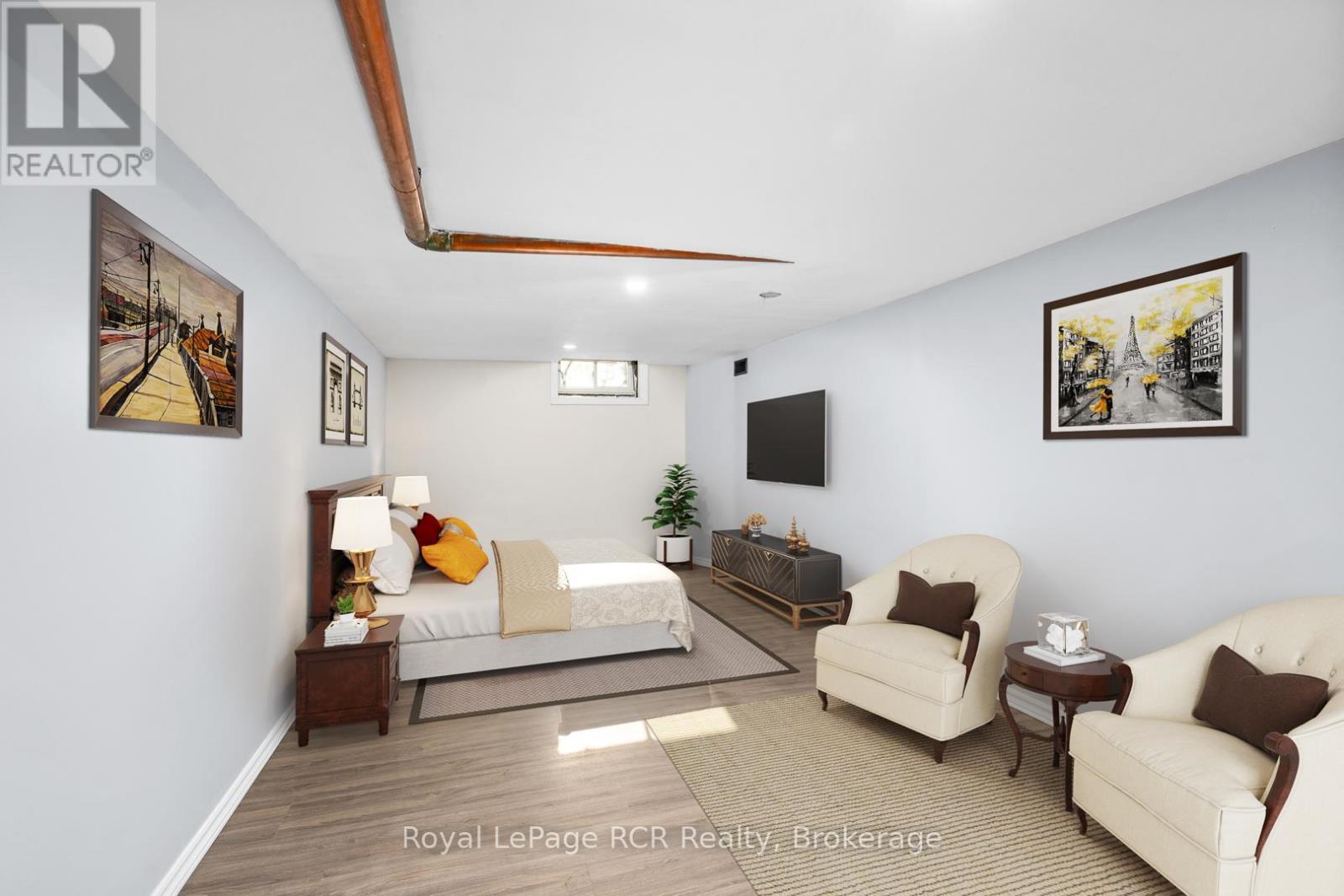 












170 7TH STREET

,
Hanover,




Ontario
N4N1G5

