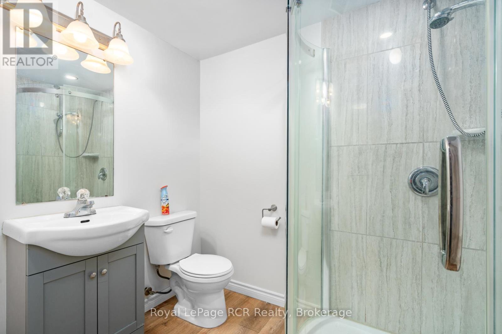 












170 7TH STREET

,
Hanover,




Ontario
N4N1G5

