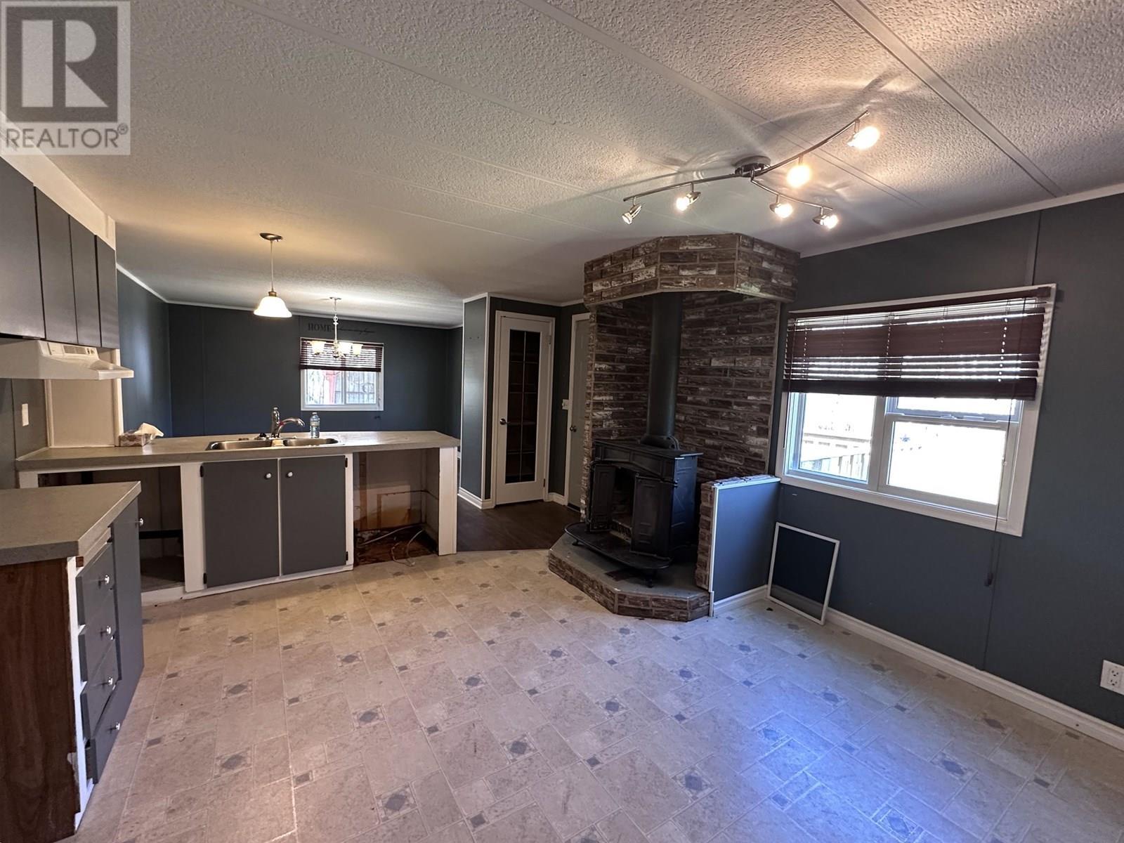 












8 FEDIW ROAD

,
Fort Nelson,




British Columbia
V0C1R0

