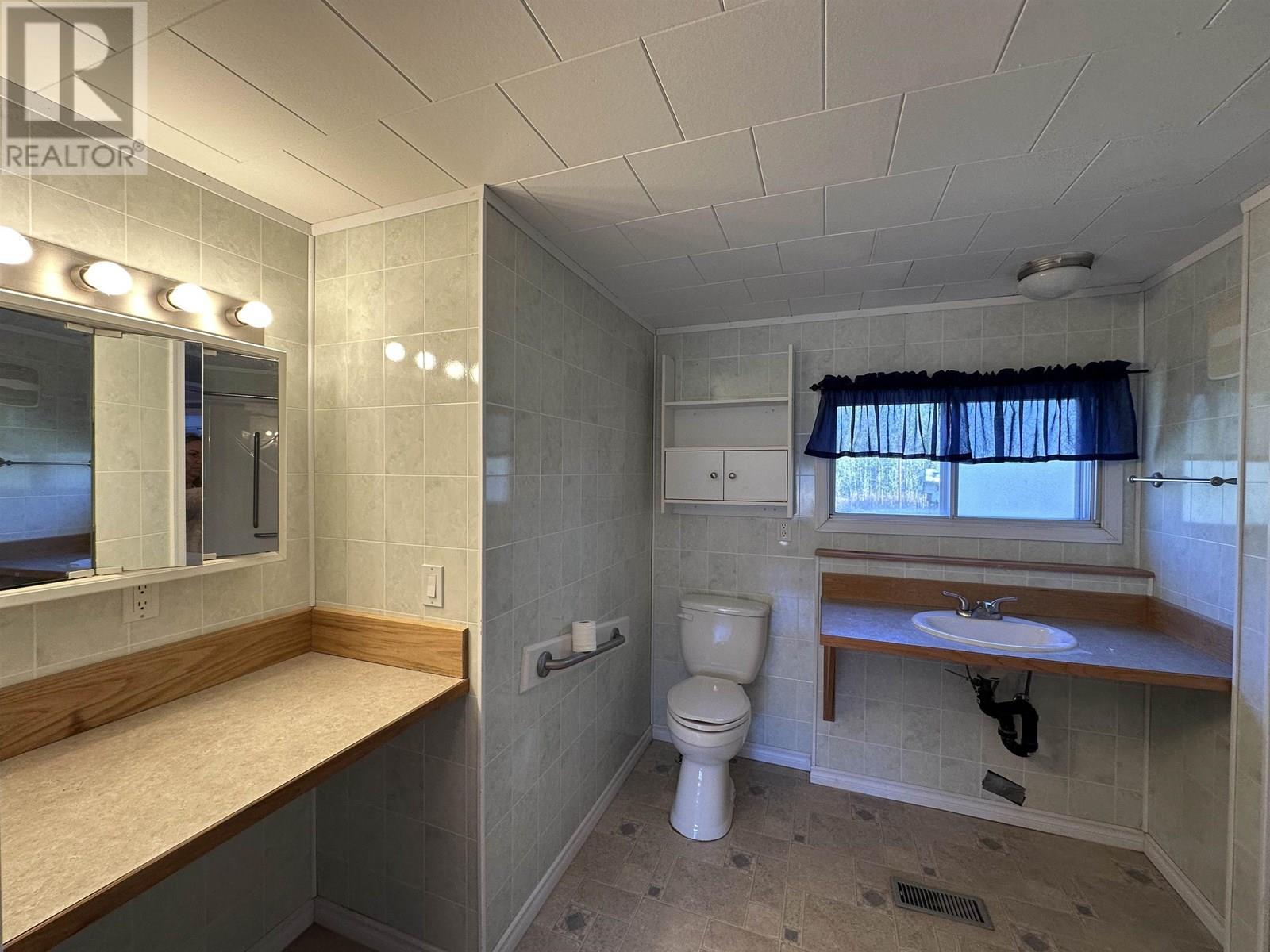 












8 FEDIW ROAD

,
Fort Nelson,




British Columbia
V0C1R0

