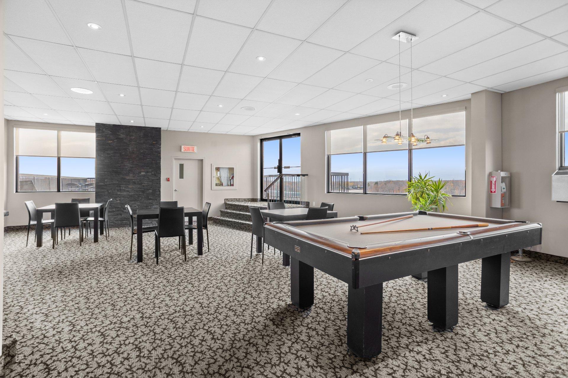 









4520


Prom. Paton

, 109,
Laval (Chomedey),




QC
H7W4X1

