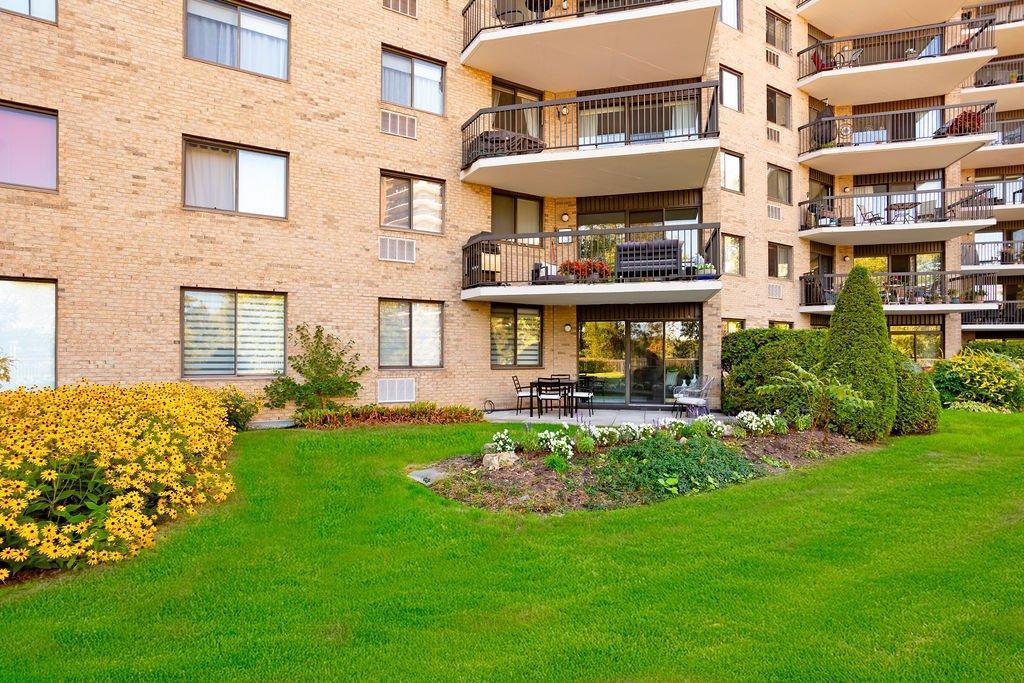 









4520


Prom. Paton

, 109,
Laval (Chomedey),




QC
H7W4X1

