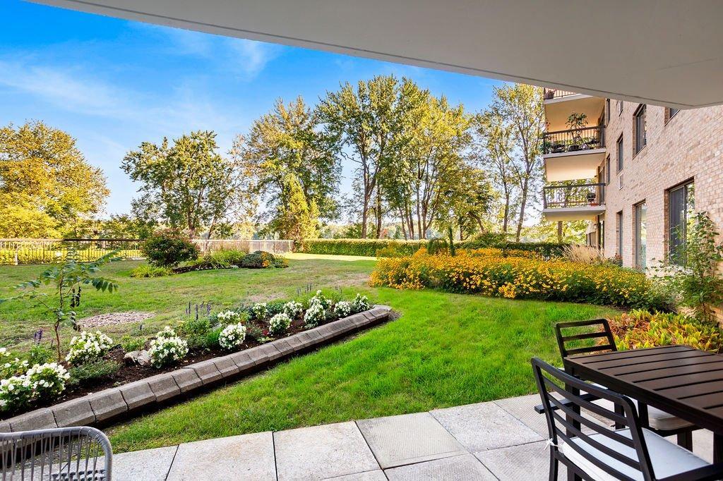 









4520


Prom. Paton

, 109,
Laval (Chomedey),




QC
H7W4X1

