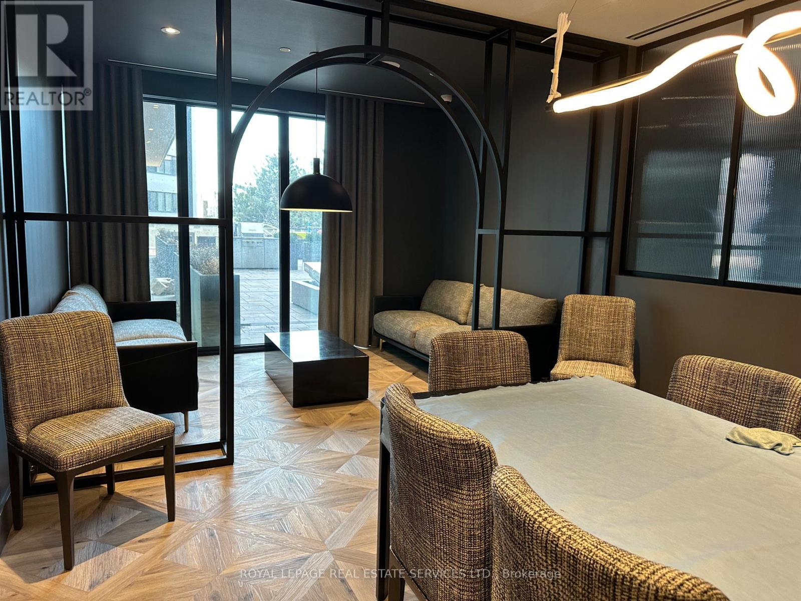 












602 - 1182 KING STREET W

,
Toronto,




Ontario
M6K1E6

