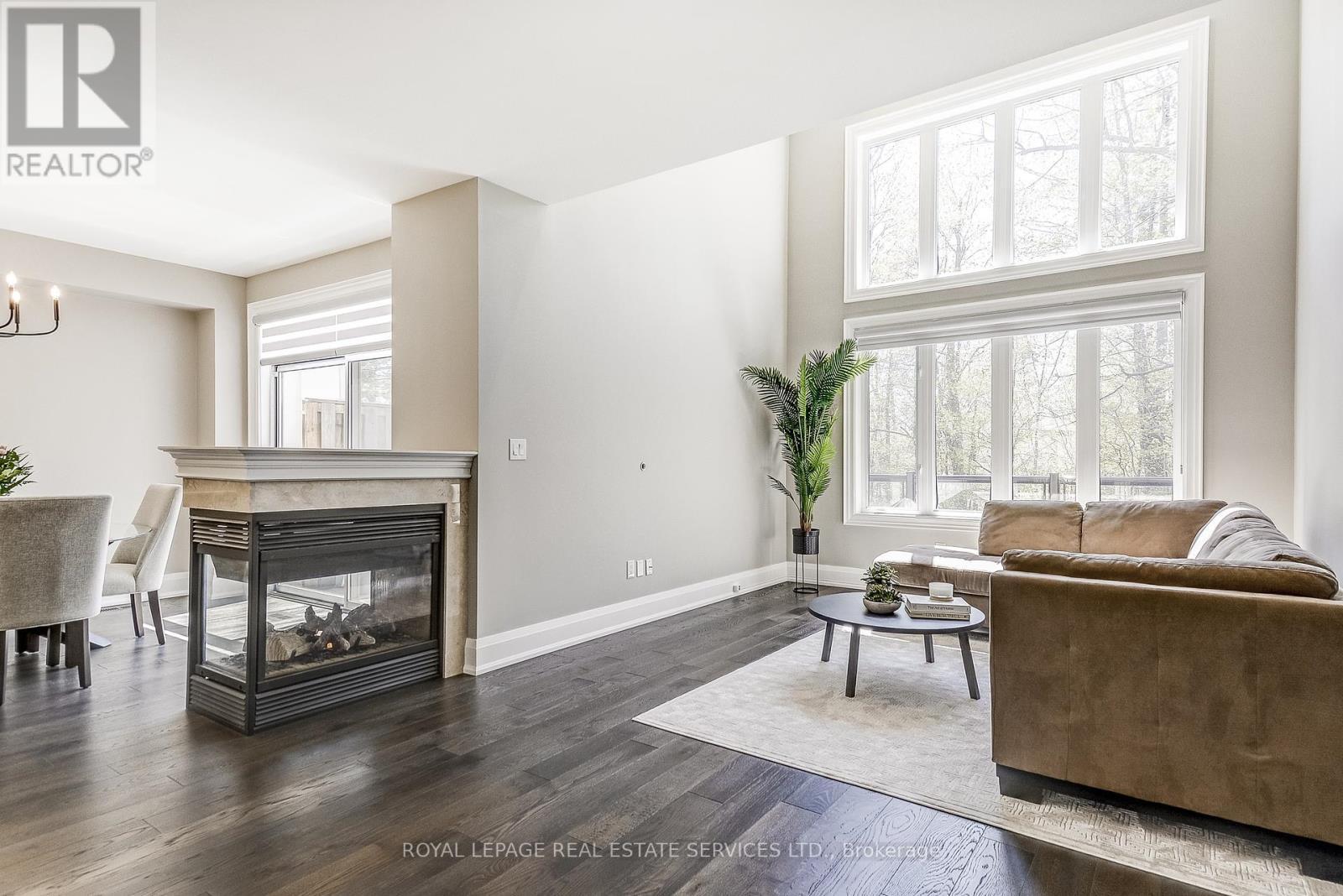 












11 - 2400 NEYAGAWA BOULEVARD

,
Oakville,




Ontario
L6H7P5

