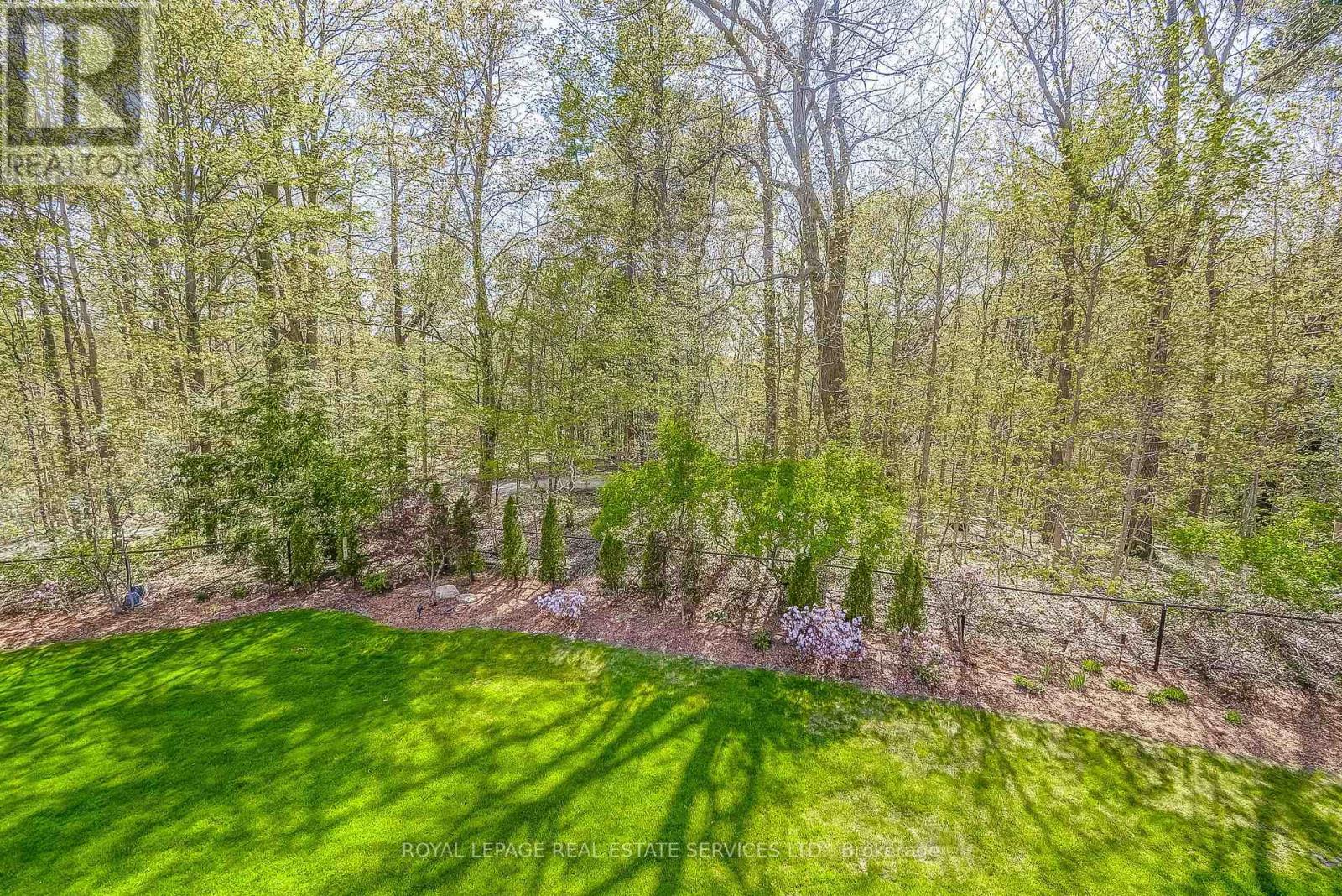 












11 - 2400 NEYAGAWA BOULEVARD

,
Oakville,




Ontario
L6H7P5

