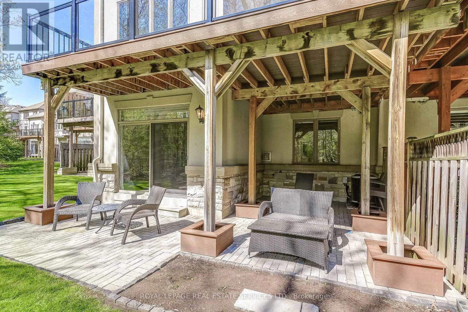 












11 - 2400 NEYAGAWA BOULEVARD

,
Oakville,




Ontario
L6H7P5

