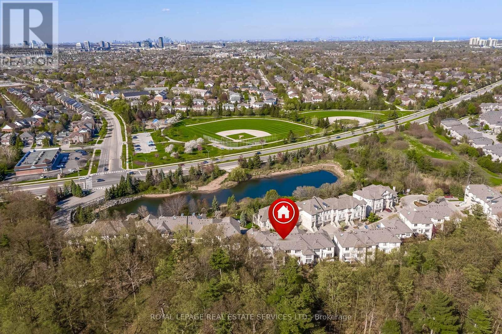 












11 - 2400 NEYAGAWA BOULEVARD

,
Oakville,




Ontario
L6H7P5

