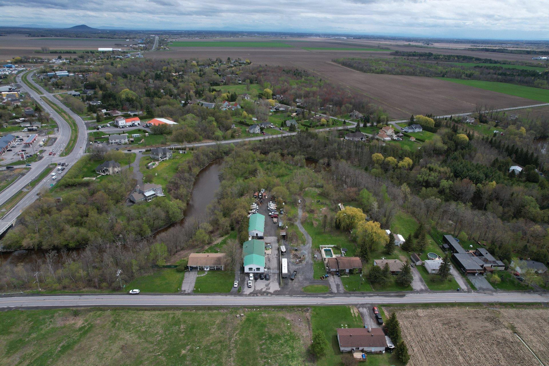 









37


Ch. du Ruisseau-des-Noyers

,
Saint-Jean-sur-Richelieu,




QC
J2Y1J4

