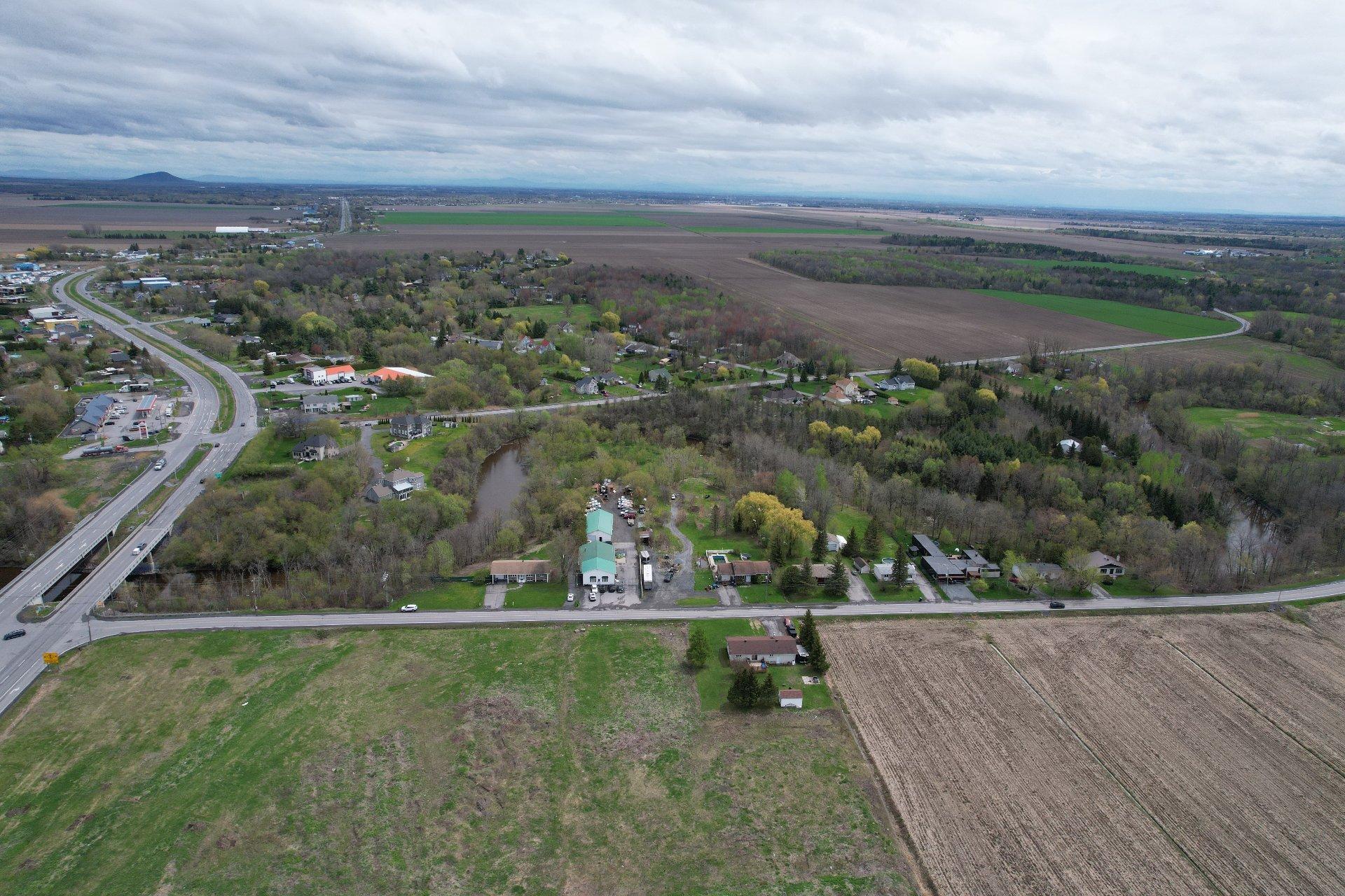 









37


Ch. du Ruisseau-des-Noyers

,
Saint-Jean-sur-Richelieu,




QC
J2Y1J4

