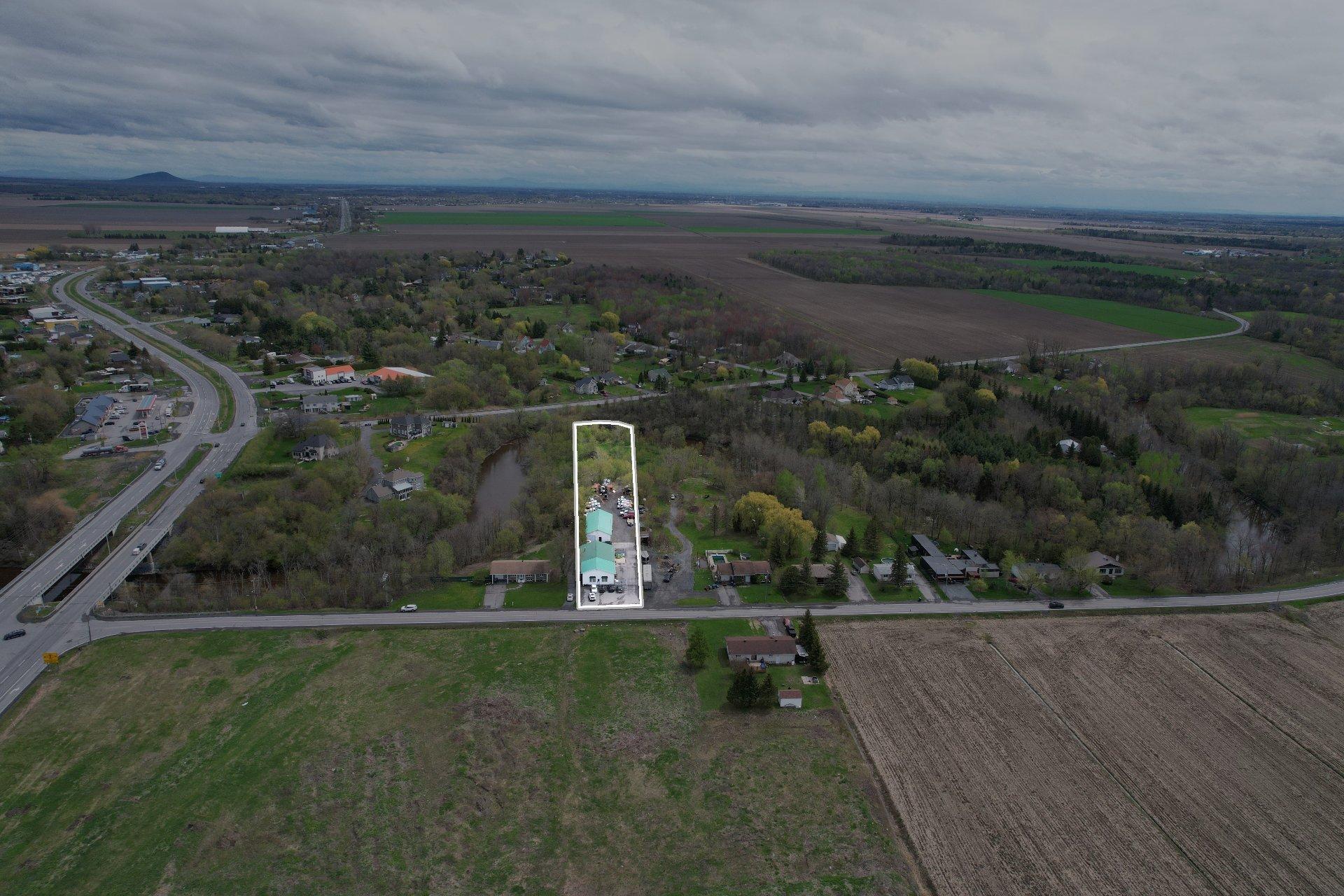 









37


Ch. du Ruisseau-des-Noyers

,
Saint-Jean-sur-Richelieu,




QC
J2Y1J4

