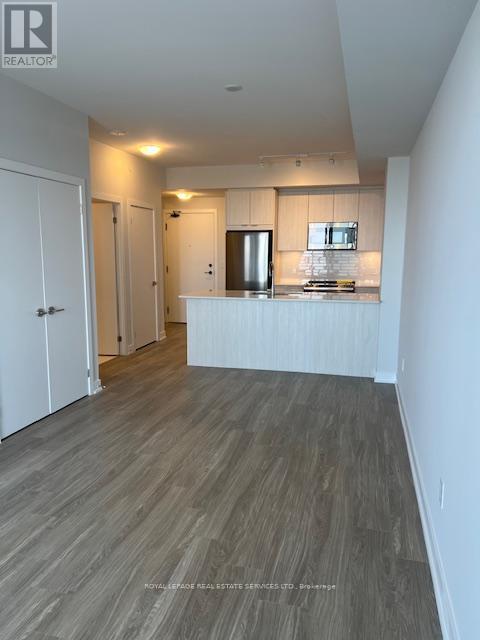 












4510 - 430 SQUARE ONE DRIVE

,
Mississauga,




Ontario
L5B0L6

