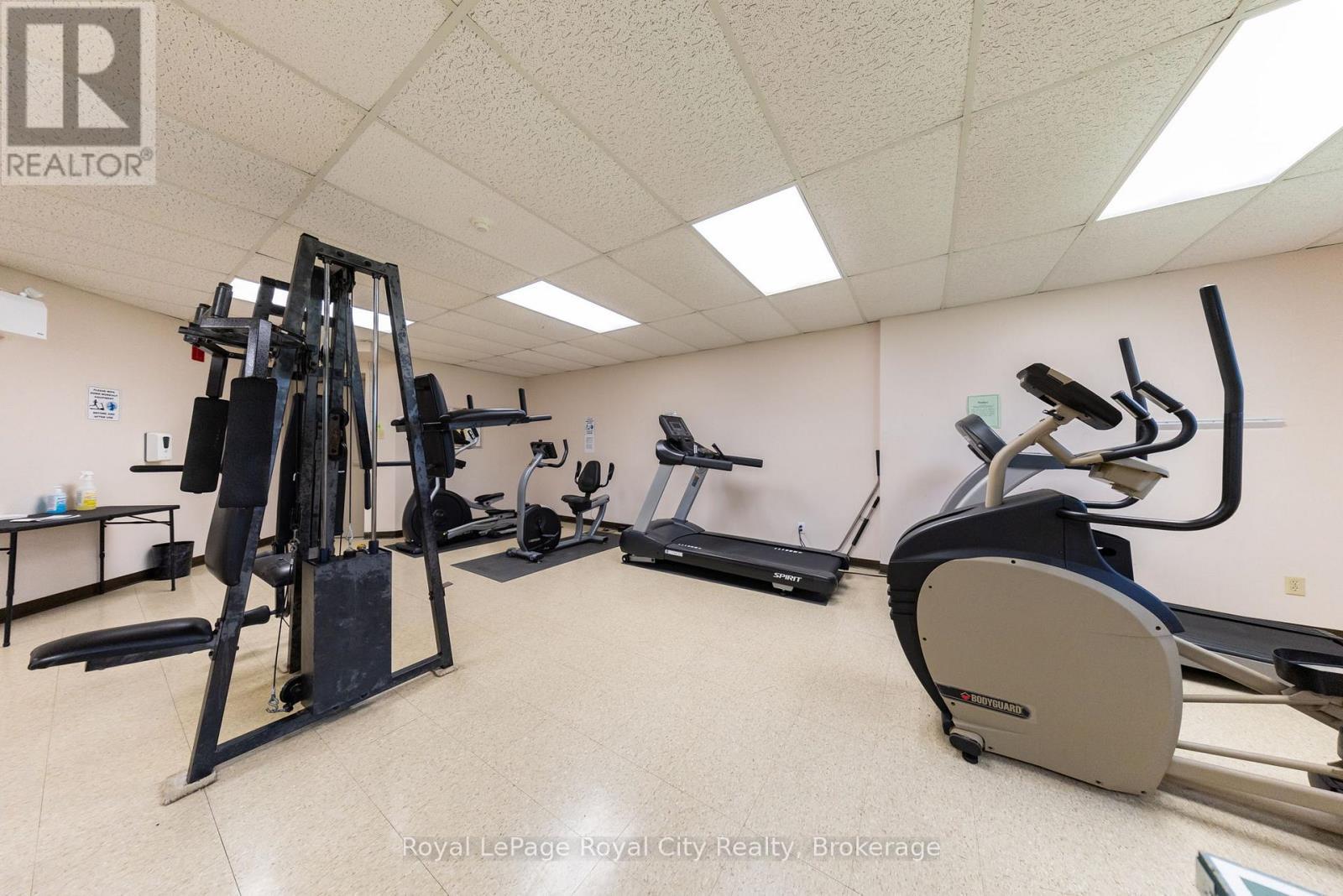 












601 - 8 CHRISTOPHER COURT

,
Guelph (Kortright West),




Ontario
N1G4N7

