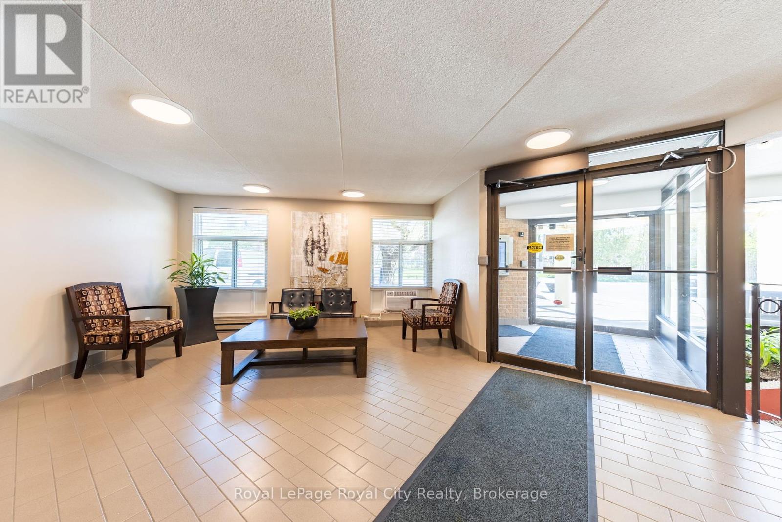 












601 - 8 CHRISTOPHER COURT

,
Guelph (Kortright West),




Ontario
N1G4N7

