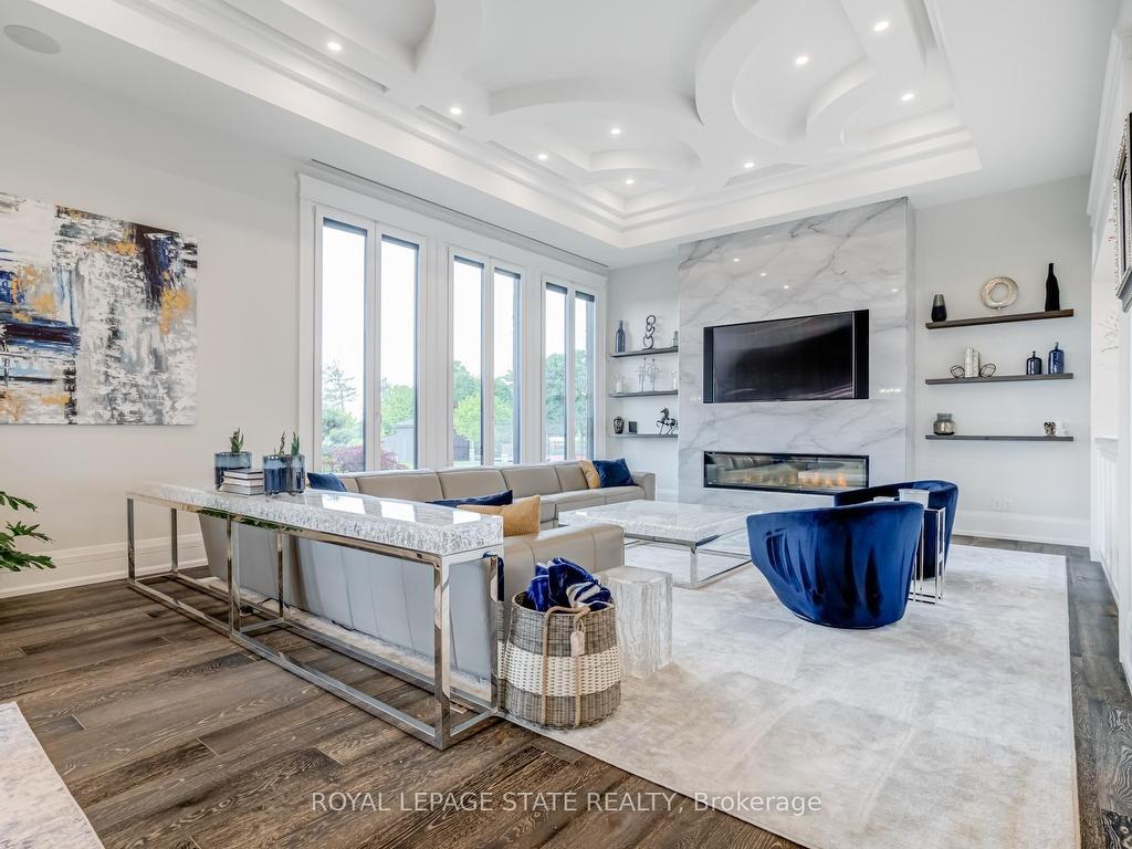 









1272


Fiddlers Green

Road,
Hamilton,




ON
L9G 3L1

