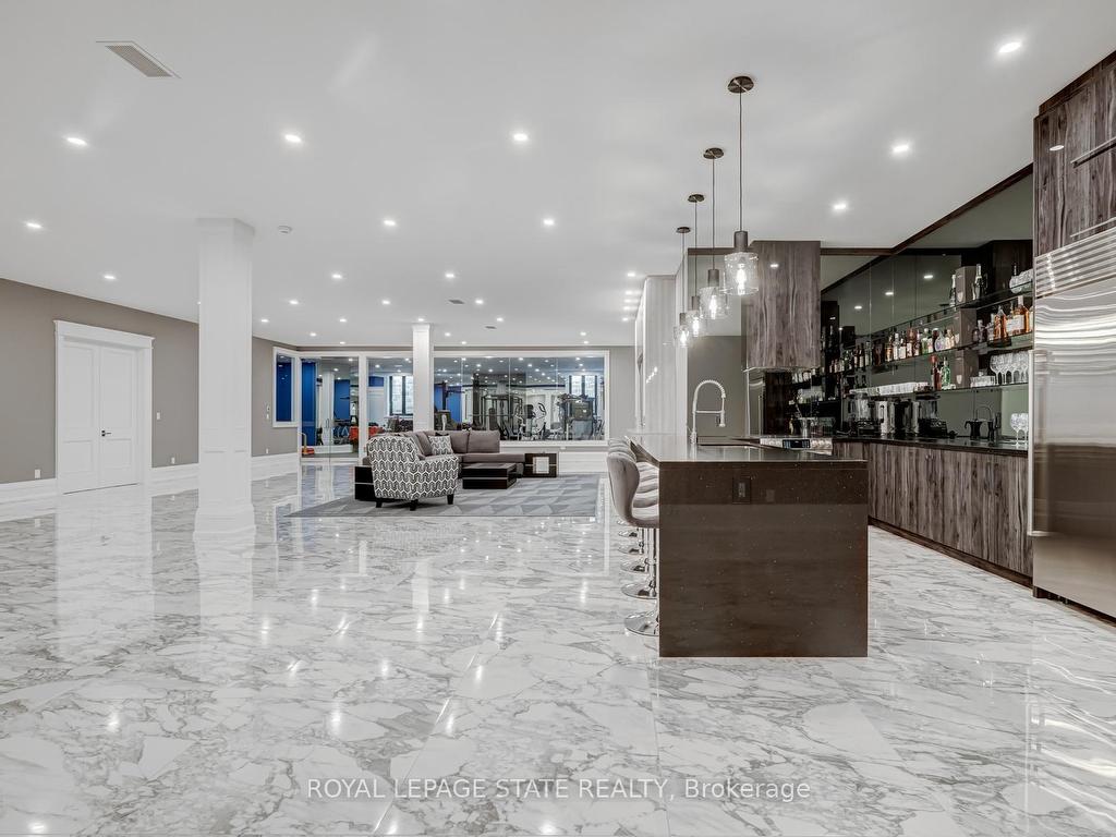 









1272


Fiddlers Green

Road,
Hamilton,




ON
L9G 3L1

