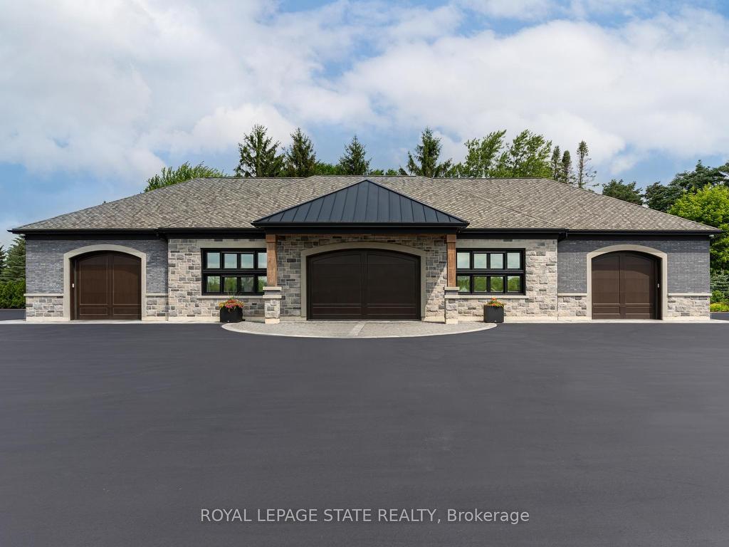 









1272


Fiddlers Green

Road,
Hamilton,




ON
L9G 3L1

