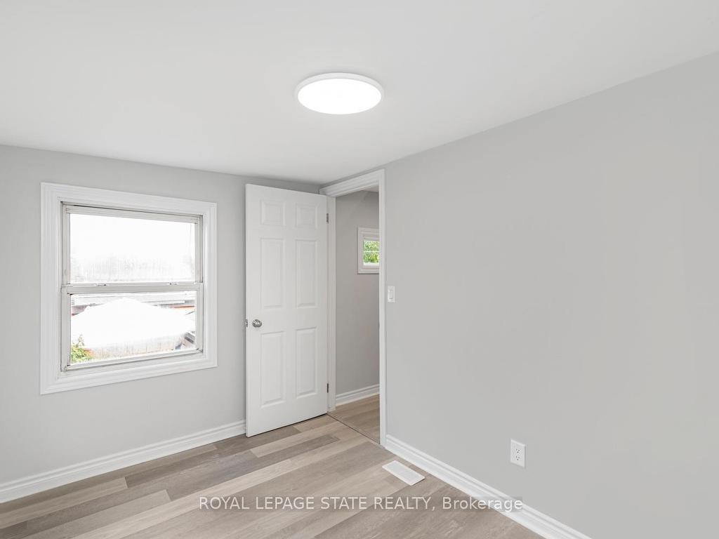 









333


Britannia

Avenue,
Hamilton,




ON
L8H 1Y4

