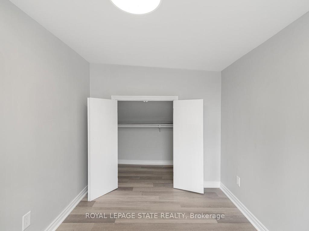 









333


Britannia

Avenue,
Hamilton,




ON
L8H 1Y4

