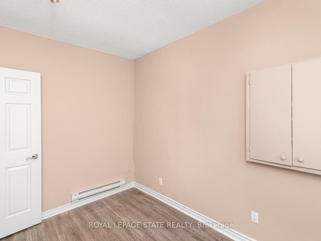 









333


Britannia

Avenue,
Hamilton,




ON
L8H 1Y4

