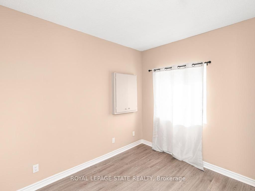 









333


Britannia

Avenue,
Hamilton,




ON
L8H 1Y4

