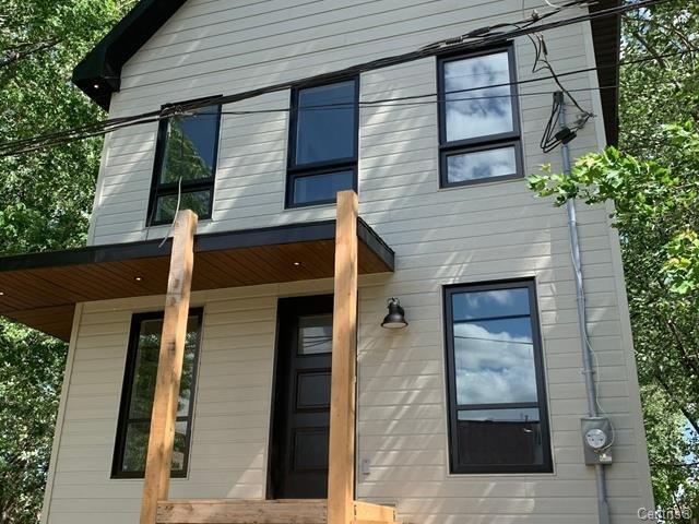 









25


42e Avenue

,
Saint-Eustache,




QC
J7P3C7


