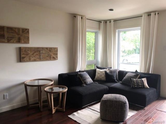 









25


42e Avenue

,
Saint-Eustache,




QC
J7P3C7

