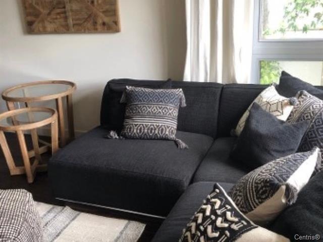 









25


42e Avenue

,
Saint-Eustache,




QC
J7P3C7

