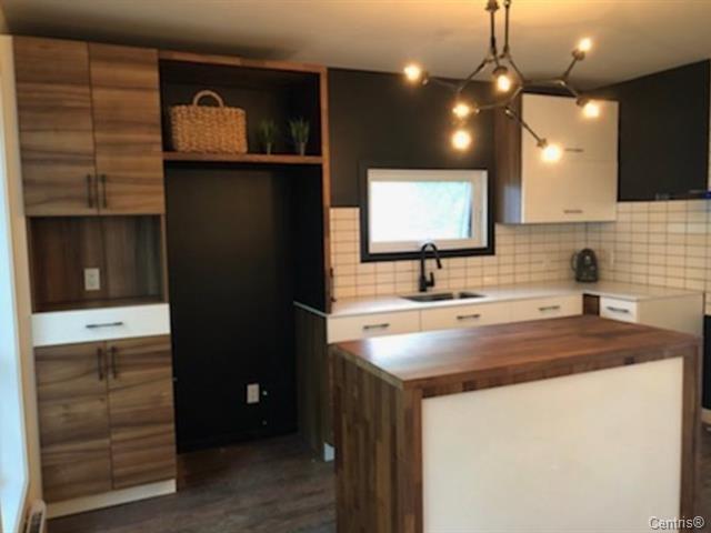 









25


42e Avenue

,
Saint-Eustache,




QC
J7P3C7

