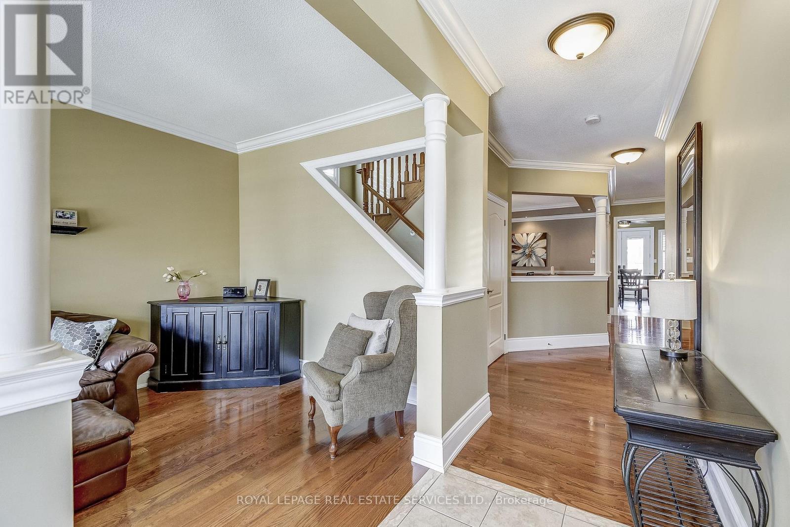 












2235 HATFIELD DRIVE

,
Oakville,




Ontario
L6M4W4

