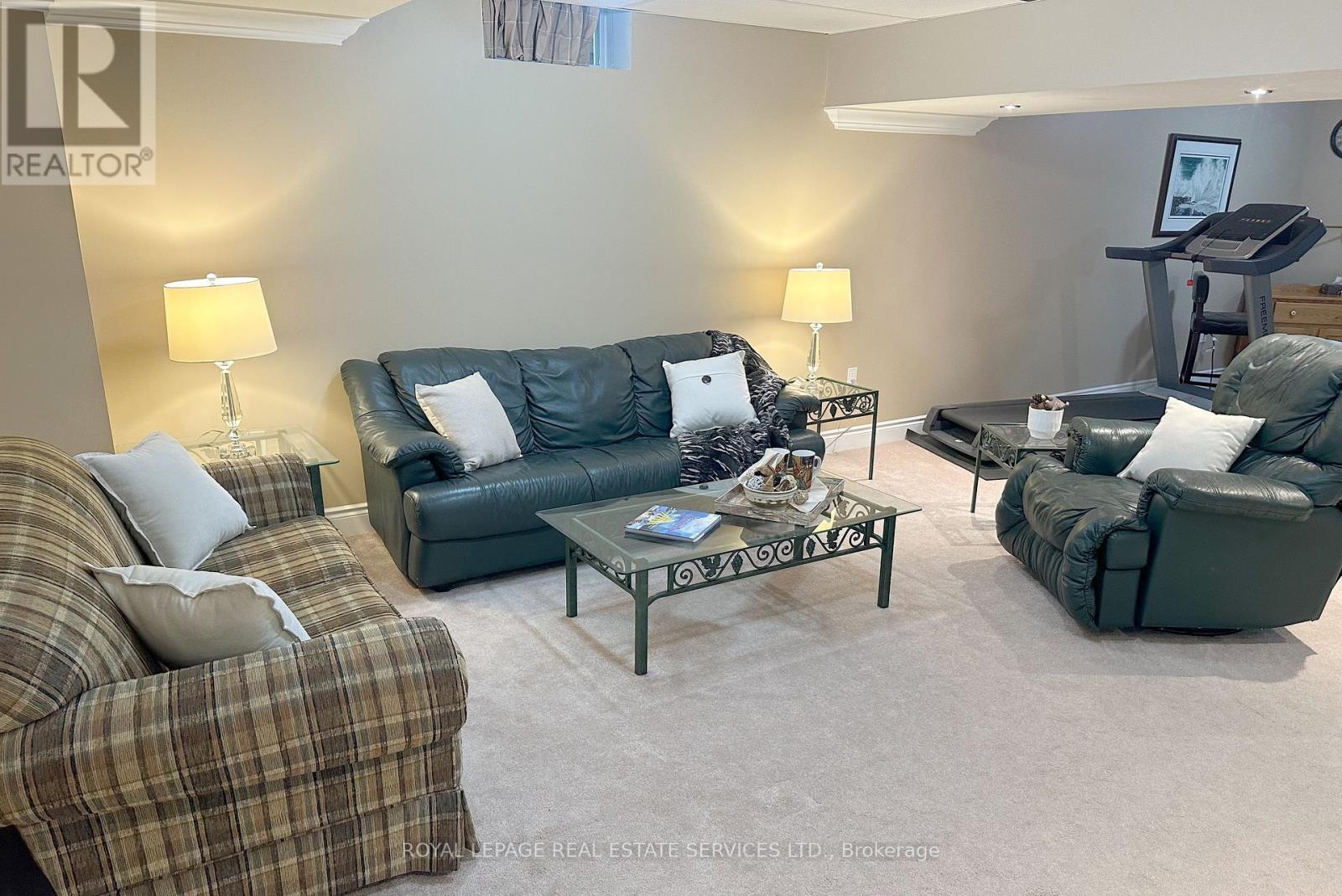 












2235 HATFIELD DRIVE

,
Oakville,




Ontario
L6M4W4

