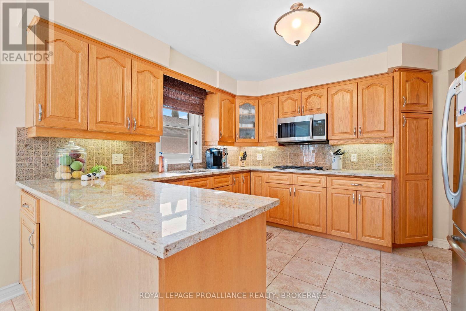 












254 FRIARHILL CRESCENT

,
Kingston (East Gardiners Rd),




Ontario
K7M8P4

