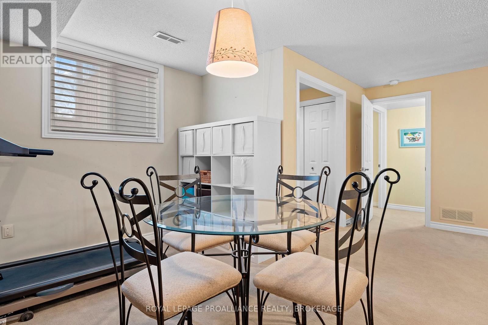 












254 FRIARHILL CRESCENT

,
Kingston (East Gardiners Rd),




Ontario
K7M8P4

