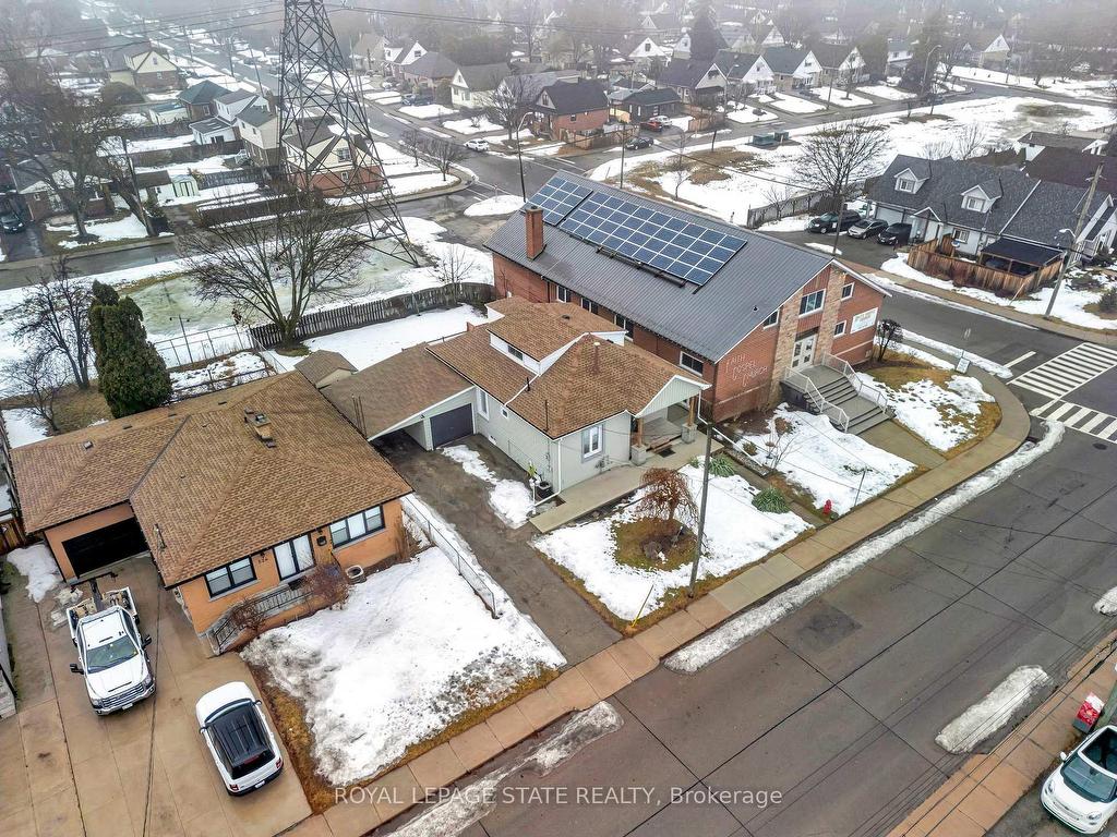 









520


Cochrane

Road,
Hamilton,




ON
L8K 3H5

