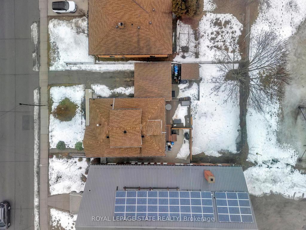 









520


Cochrane

Road,
Hamilton,




ON
L8K 3H5


