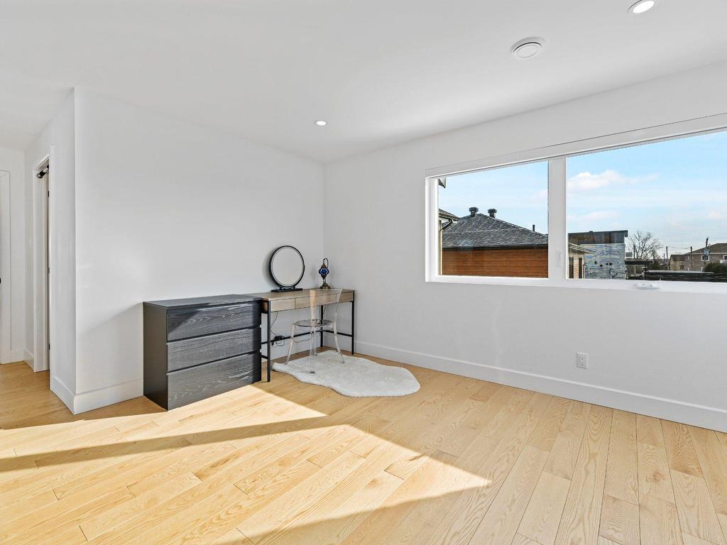 









99


Rue De Ronsard

,
Saint-Jean-sur-Richelieu,




QC
J2W2N3


